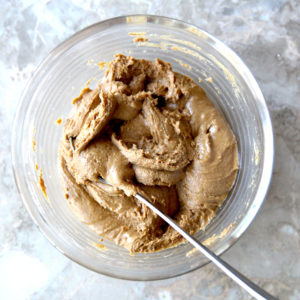 healthier almond butter frosting for cakes 2 copy