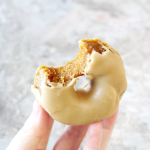 maple glazed healthy pumpkin mochi donuts