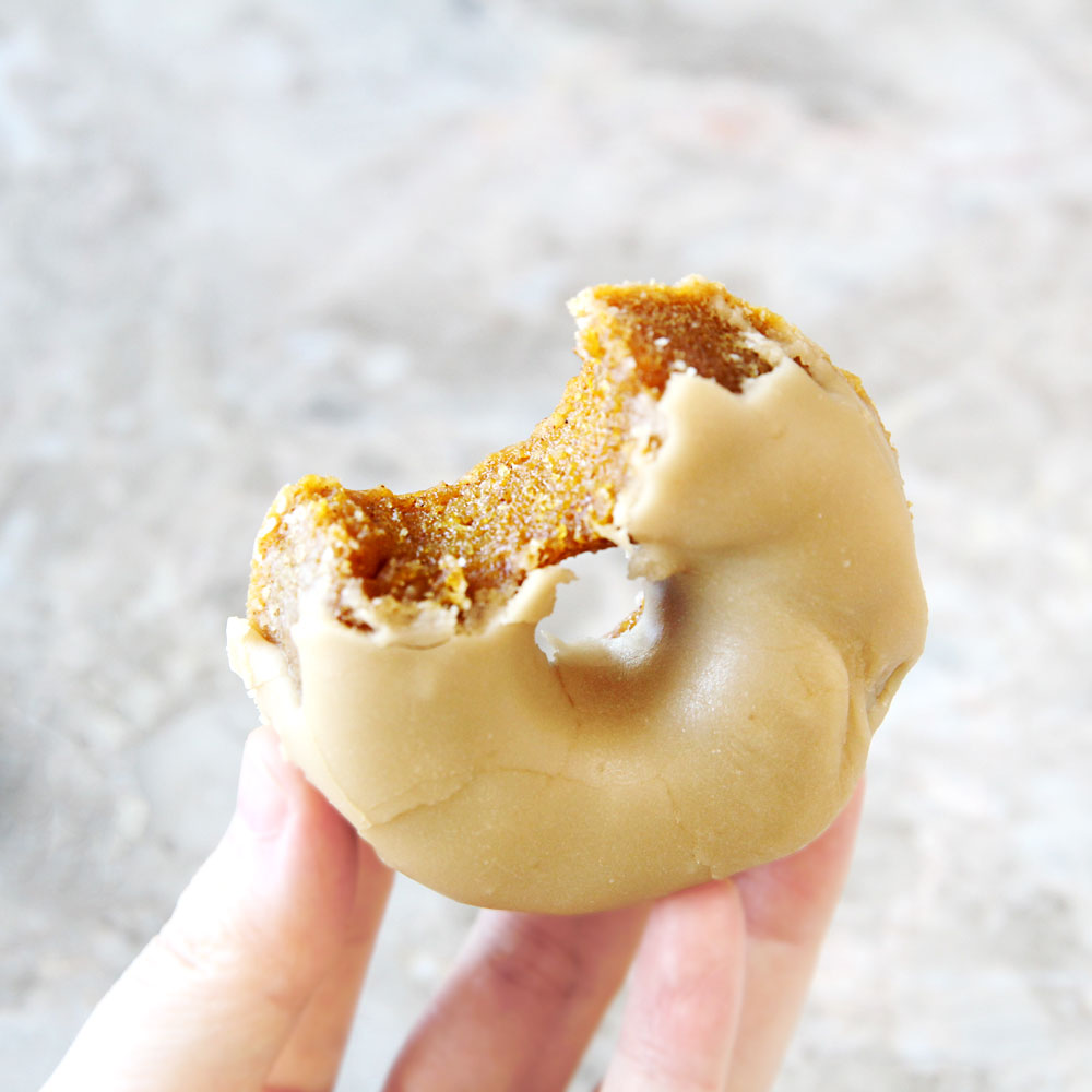 Healthy Baked Almond Butter Mochi Donuts - almond butter mochi donut