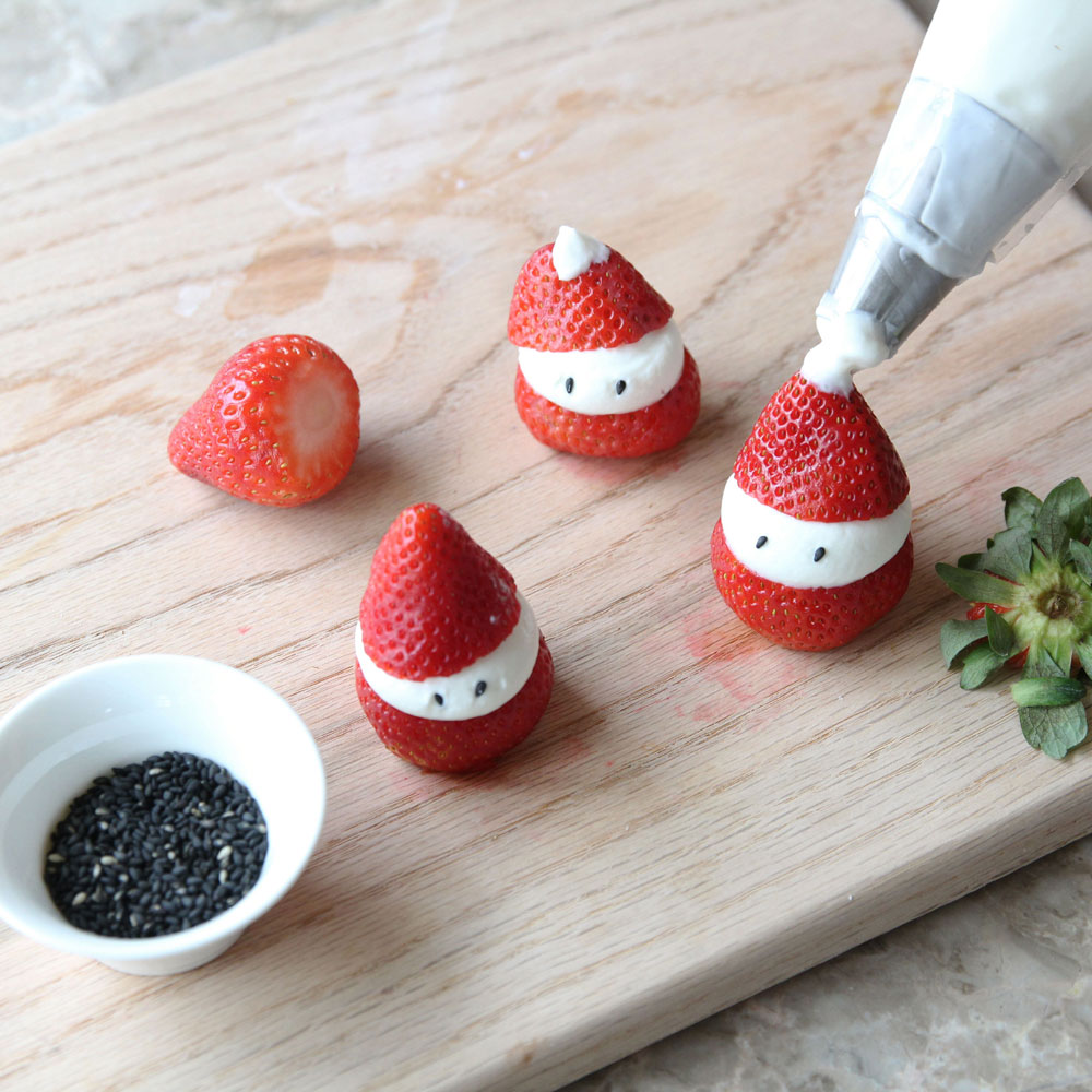 how to make Healthy Greek Yogurt Strawberry Santas