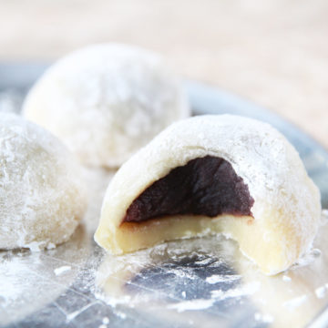 making mochi from scratch using a microwave with sweetened bean paste filling