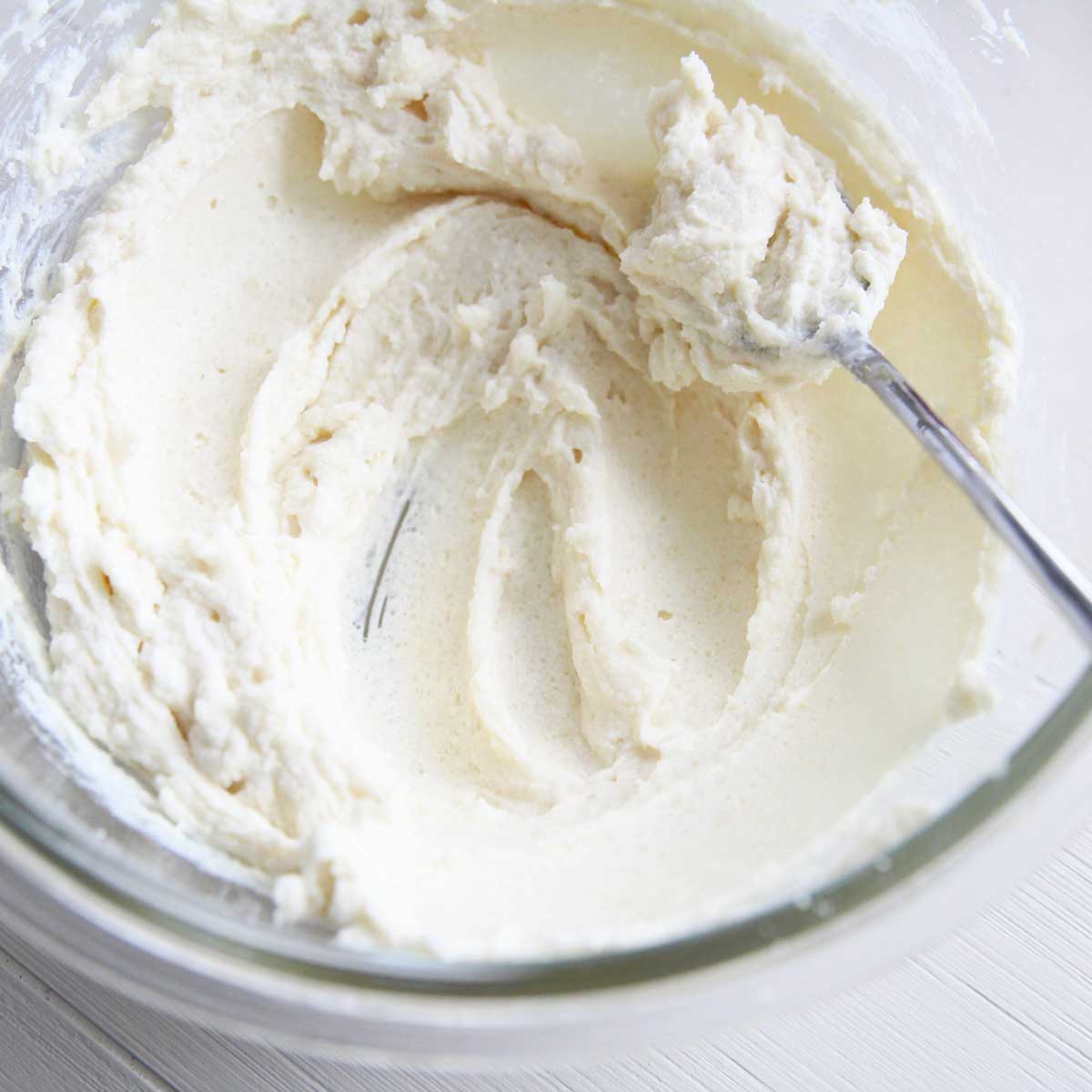2 Ingredient Almond Yogurt Frosting (Healthy & Low Fat) - sweet potato mooncakes