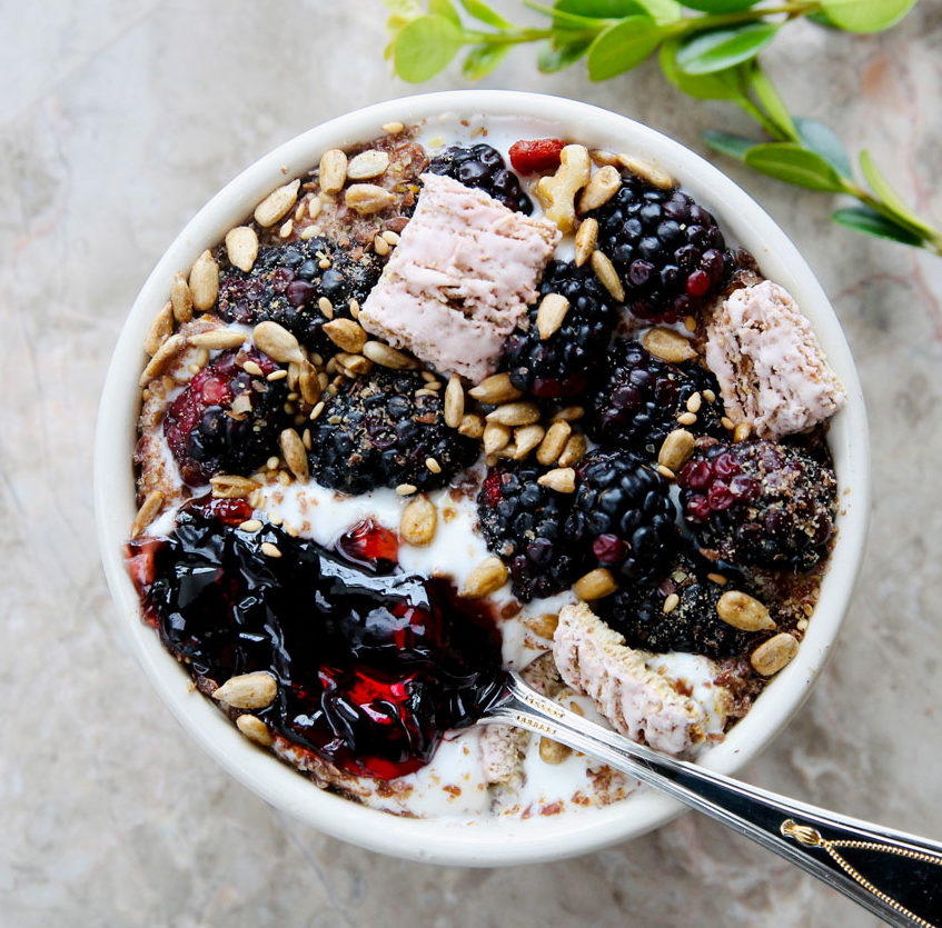 Frosted Cereal & Blackberry Yogurt Bowl - apple pie oatmeal