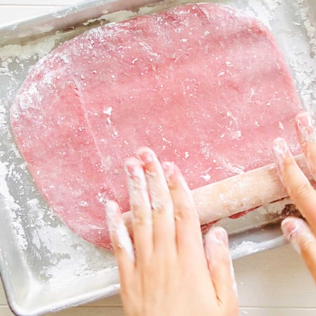 How to Make Healthy Strawberry Mochi (Made in the Microwave) - strawberry mochi