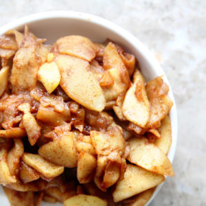 10 Minute Cinnamon Sugar Cooked Apple Pie Topping