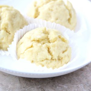 Cauliflower & Honey Steamed Buns Made with Almond Flour (Paleo) - steamed buns
