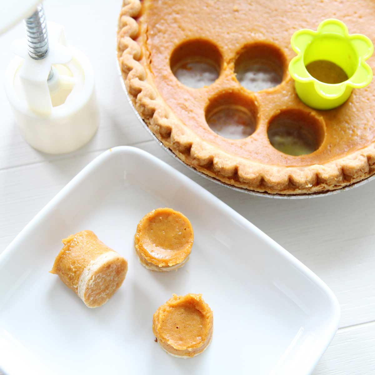 mooncake filling premade storebought pumpkin pie use cupcake corer
