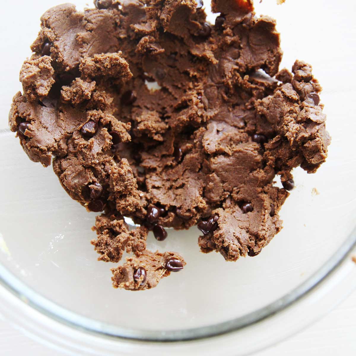 5-Ingredient Chocolate Avocado Protein Balls (Easy, No-Bake) - chocolate avocado protein