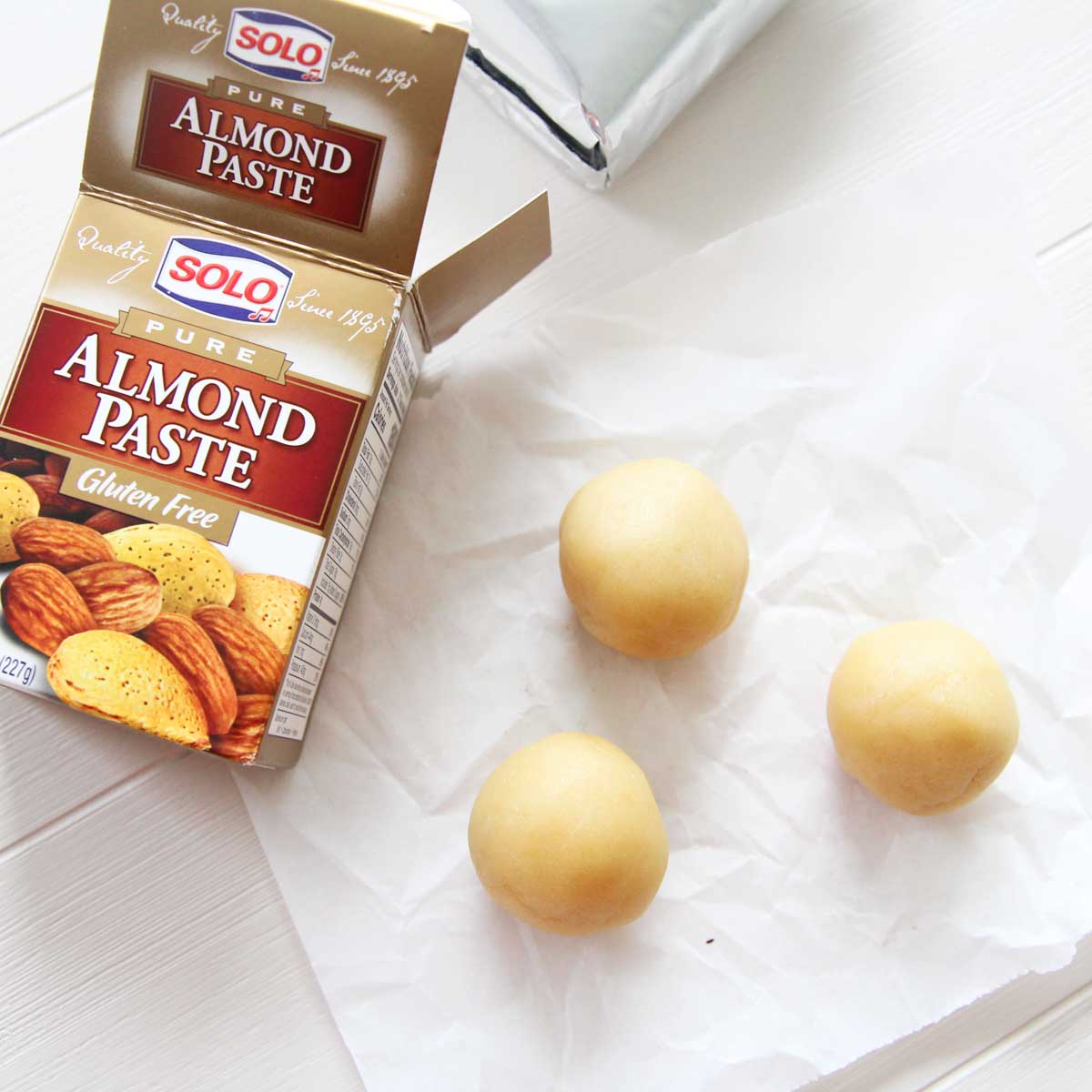 ingredient almond paste filling