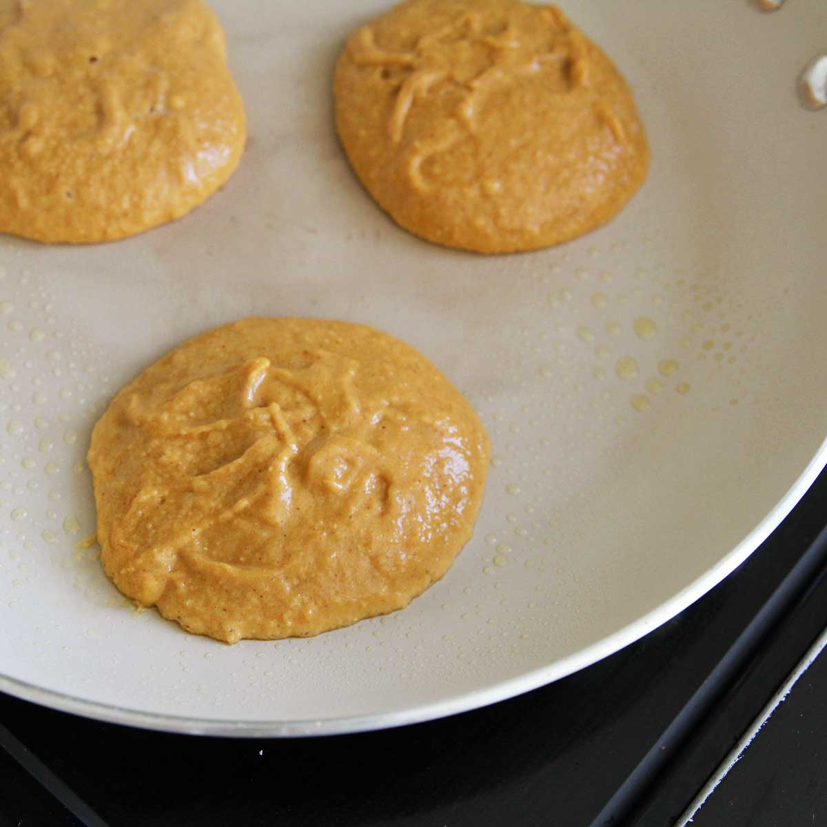 How to Make Healthy Powdered Peanut Butter Pancakes Using PB Fit or PB2 - Powdered Peanut Butter Pancakes
