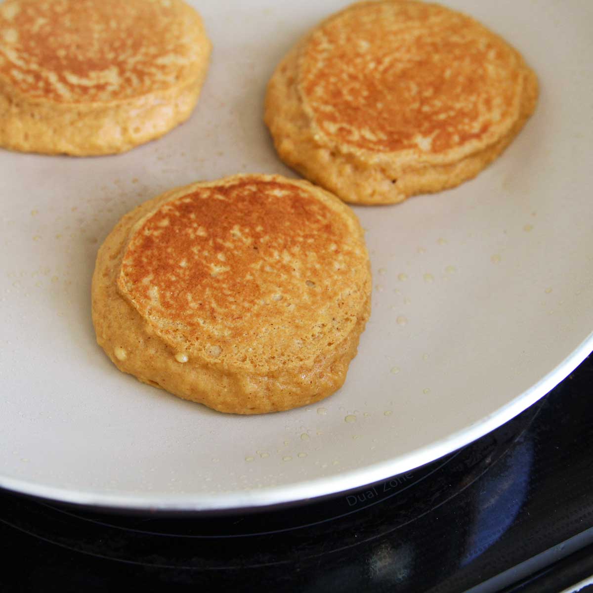How to Make Healthy Powdered Peanut Butter Pancakes Using PB Fit or PB2 - Powdered Peanut Butter Pancakes