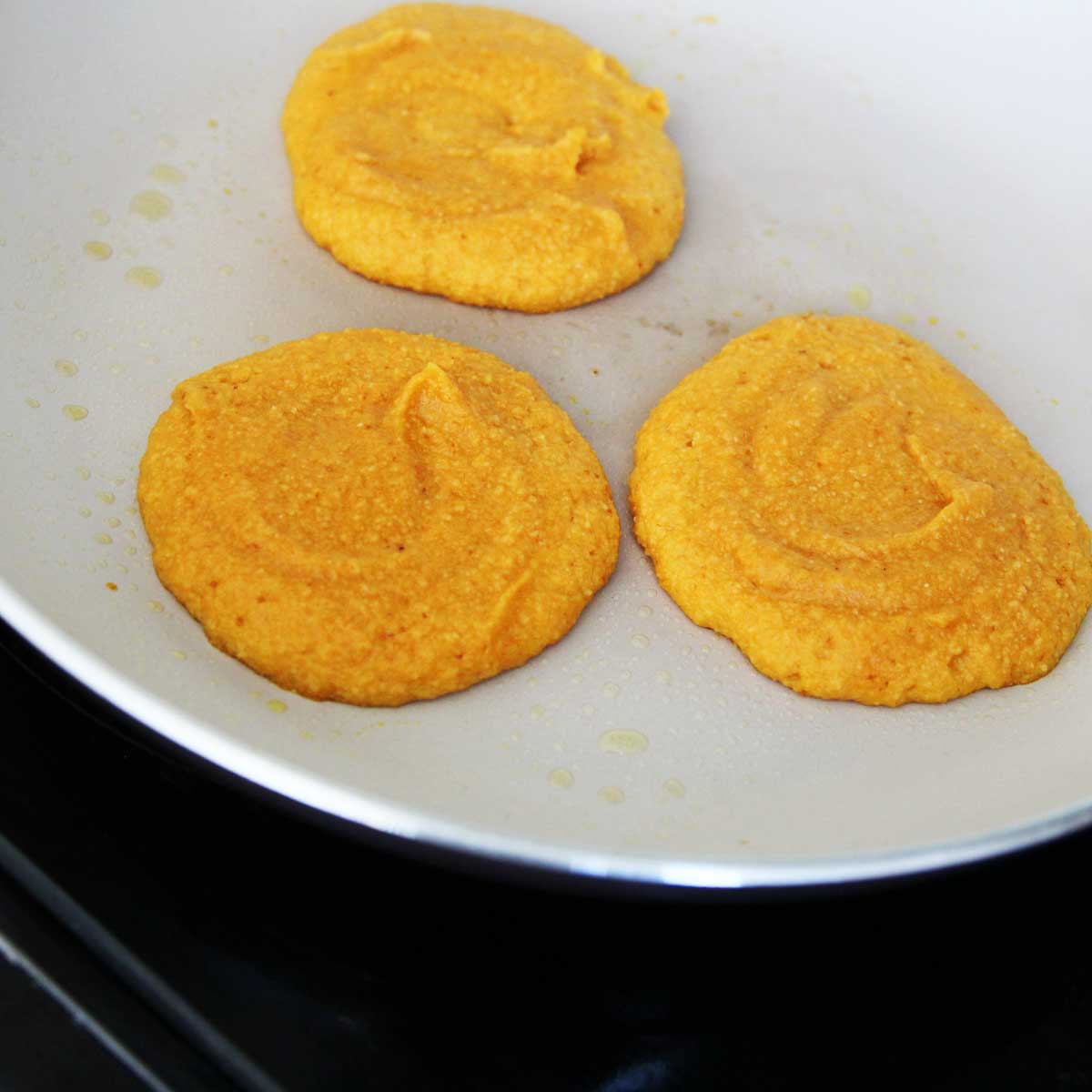 Easy Pumpkin Pancakes Using Collagen Peptides Protein Powder - Pumpkin Pancakes Using Collagen Peptides