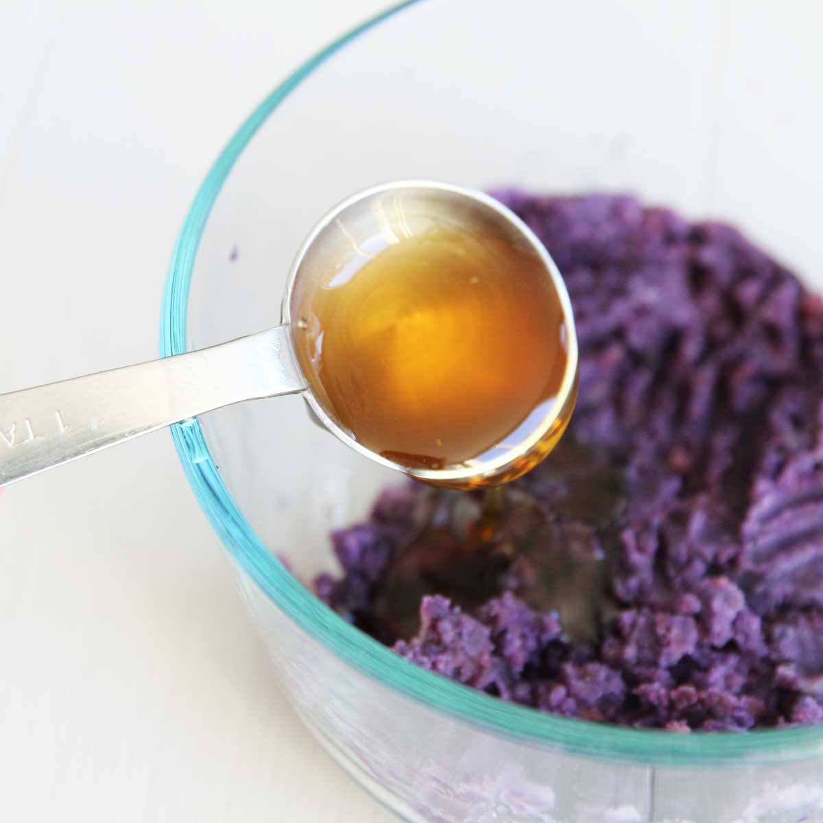 Purple Sweet Potato Filling Recipe for Mochi, Mooncakes and More - Purple Sweet Potato Filling