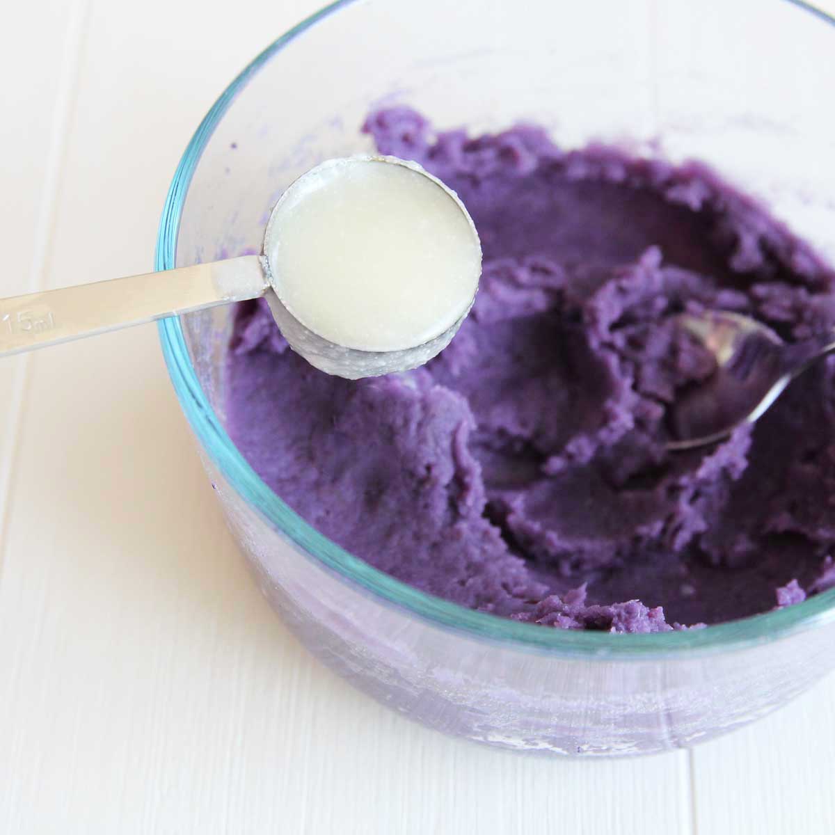 Purple Sweet Potato Filling Recipe for Mochi, Mooncakes and Steamed Buns - Purple Sweet Potato Filling