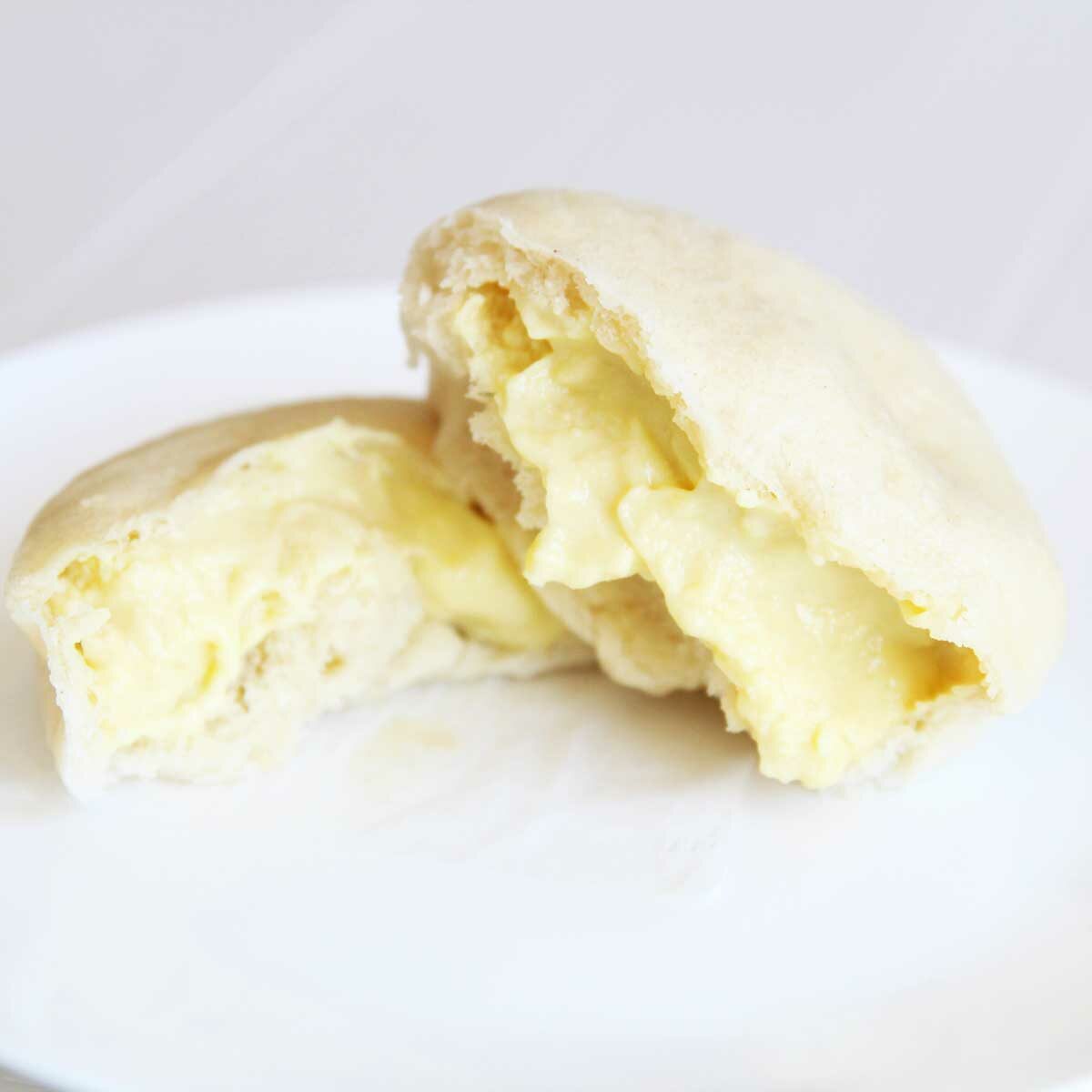 sweet steamed buns with microwave custard filling