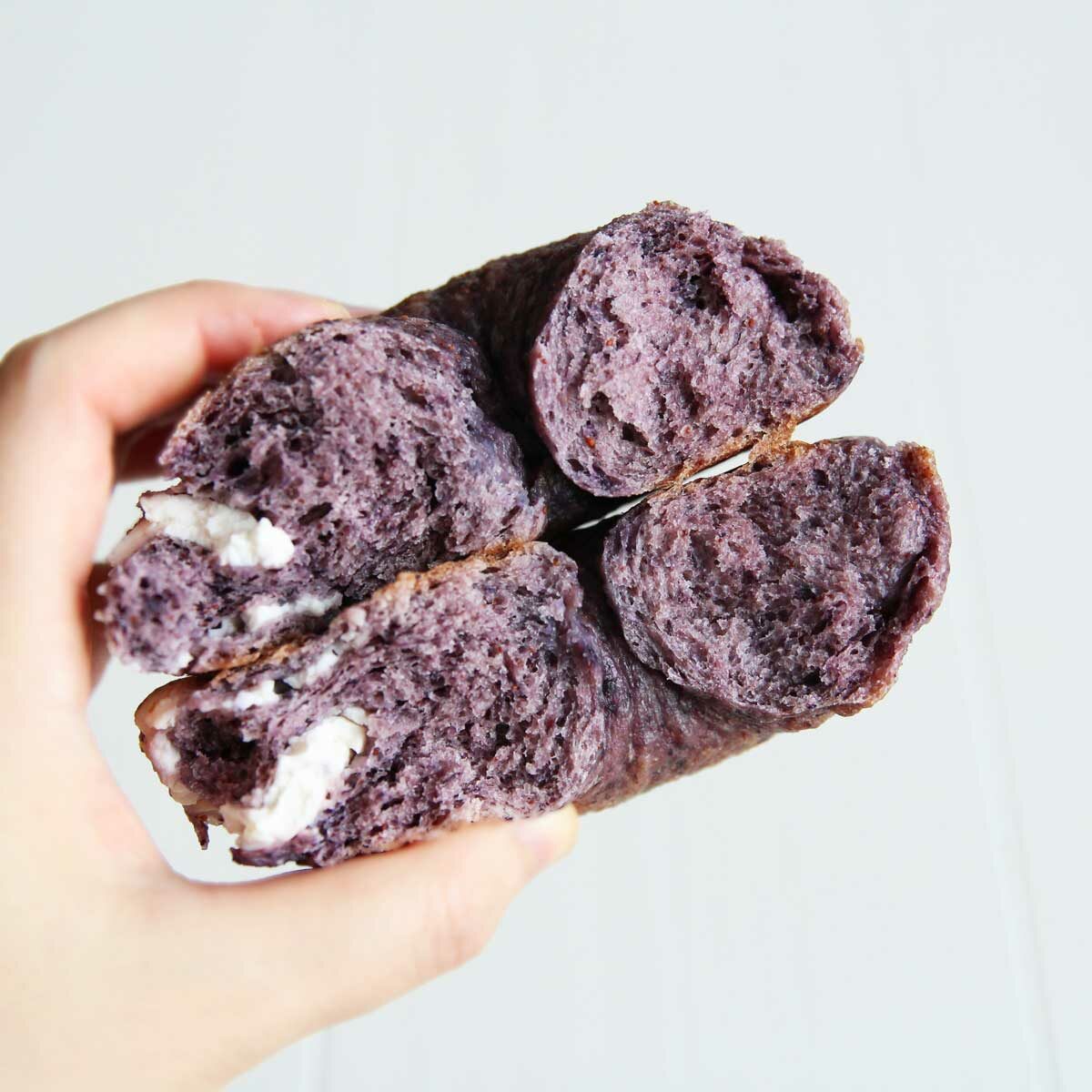 Chocolate Chip Blueberry Bagels (Easy, Cream Cheese Stuffed Bagel Recipe) - bagels