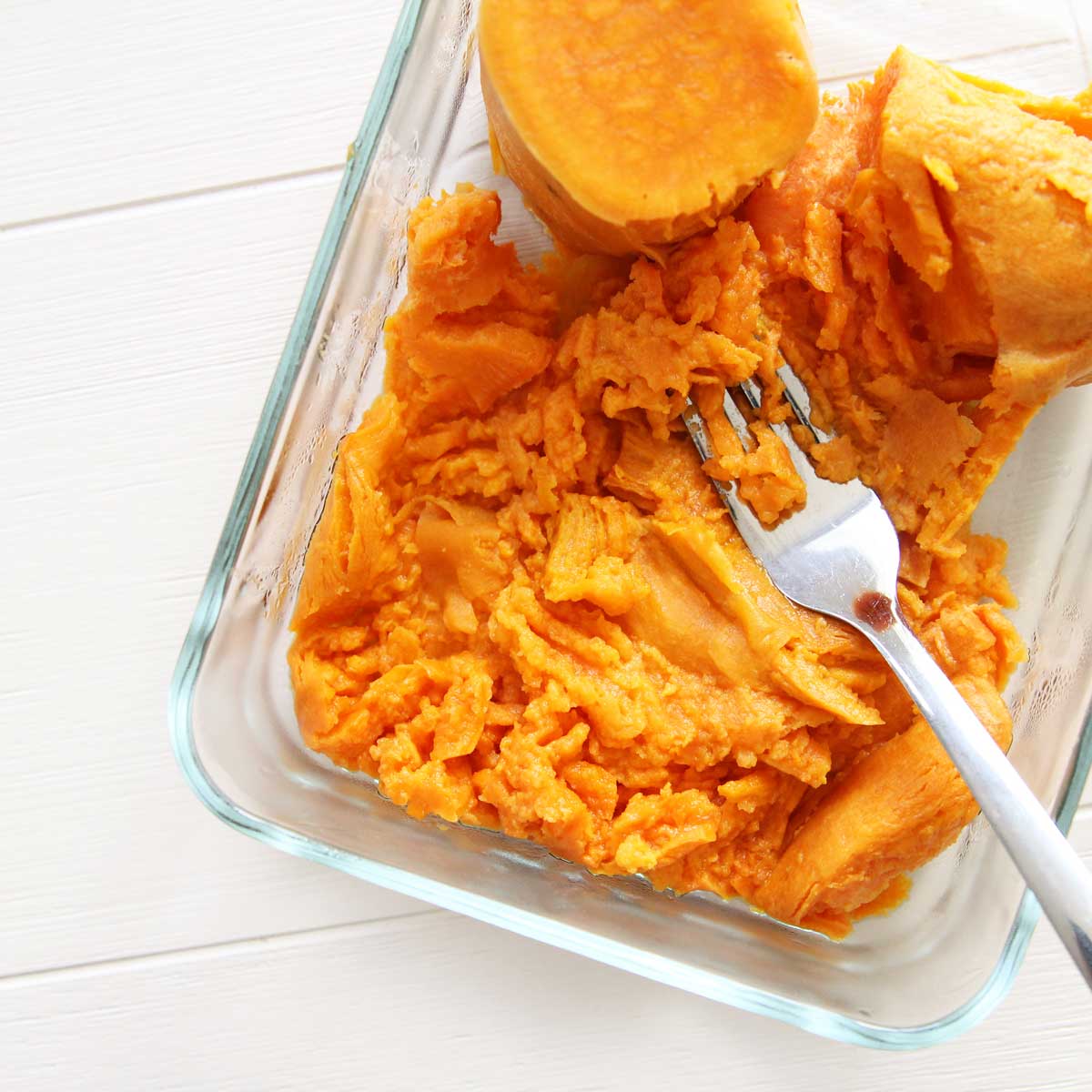 How to Cook Sweet Potatoes in the Microwave (just 10 Minutes!) - Sweet Potatoes in the Microwave