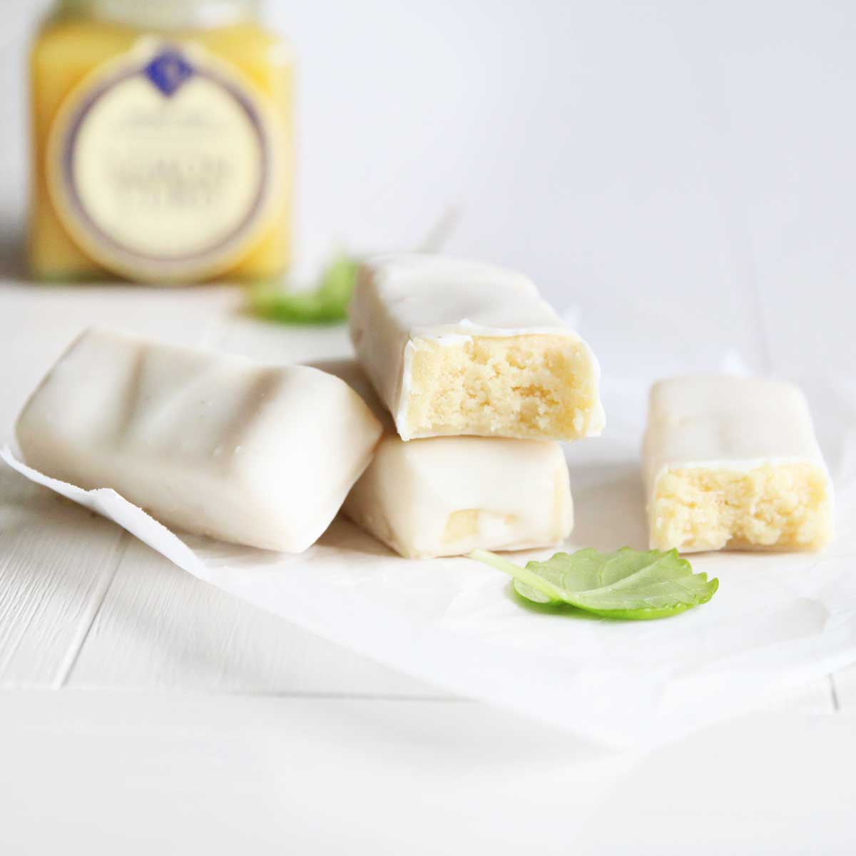Healthy Homemade Lemon Protein Bars made with Collagen Peptides - Lemon Protein Bars