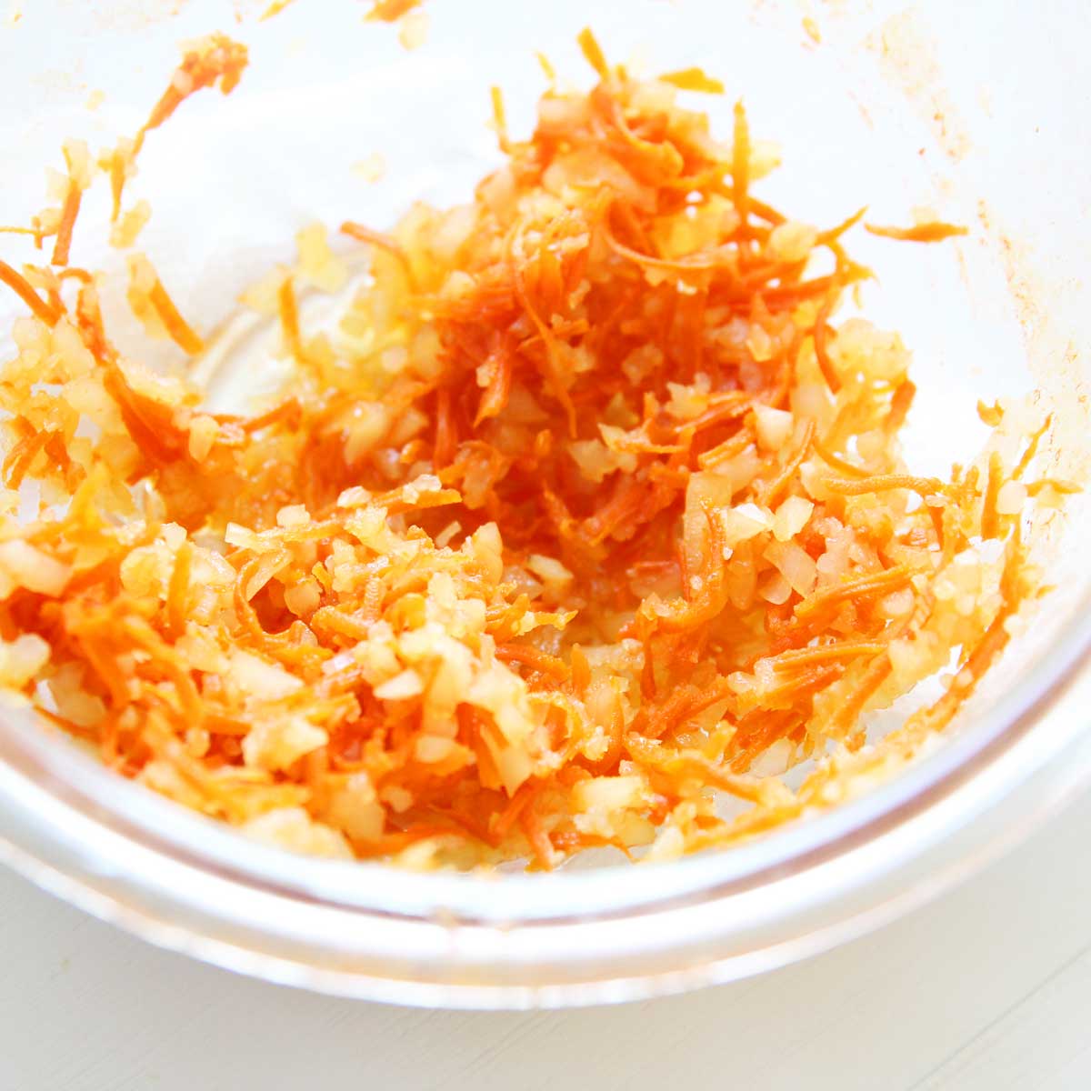 Cauliflower & Carrot Protein Balls - Healthy Energy Bites that Taste like Carrot Cake! - Cauliflower & Carrot Protein Balls