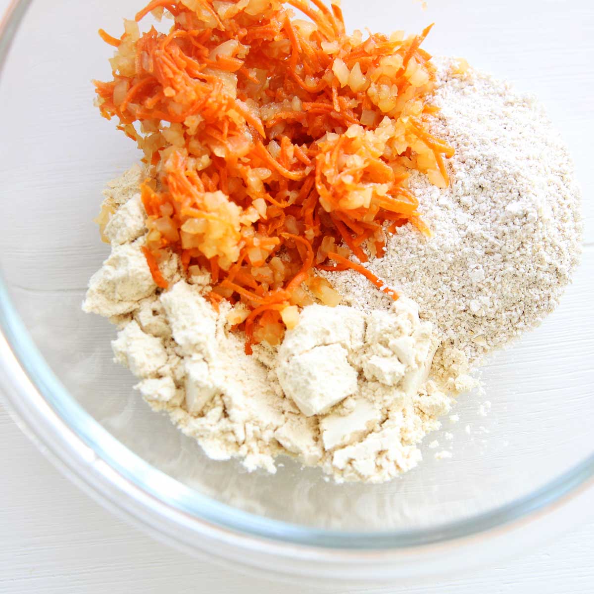 Cauliflower & Carrot Protein Balls - Healthy Energy Bites that Taste like Carrot Cake! - Cauliflower & Carrot Protein Balls