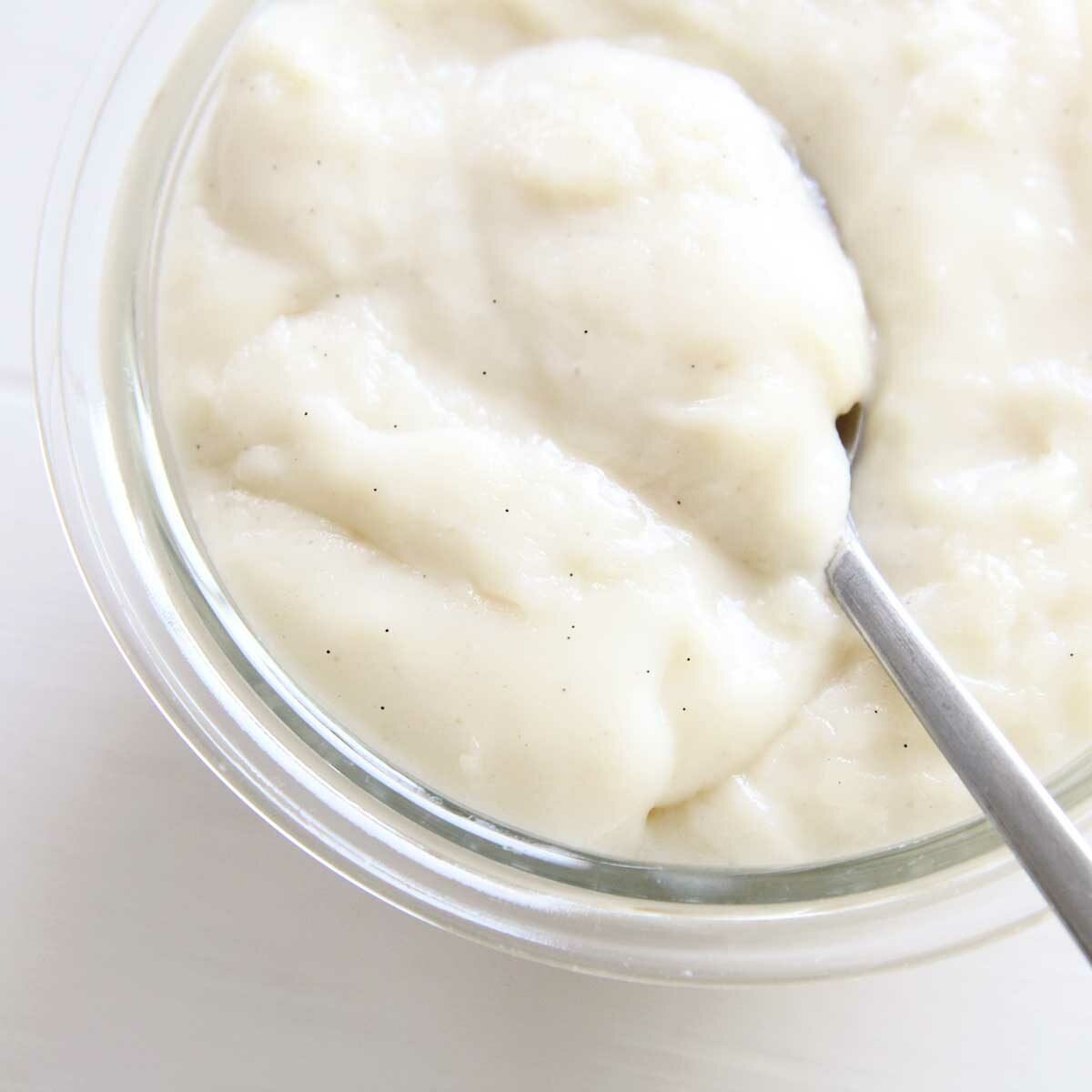 filling - vegan custard - vanilla bean almond milk basic