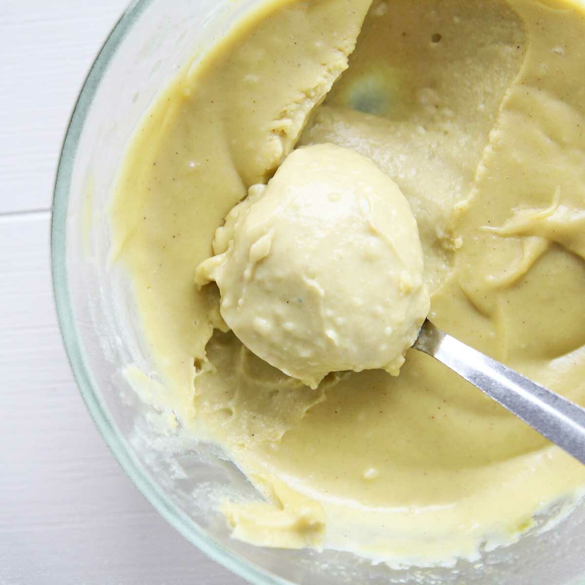 filling - vegan custard - almond milk with pistachio butter