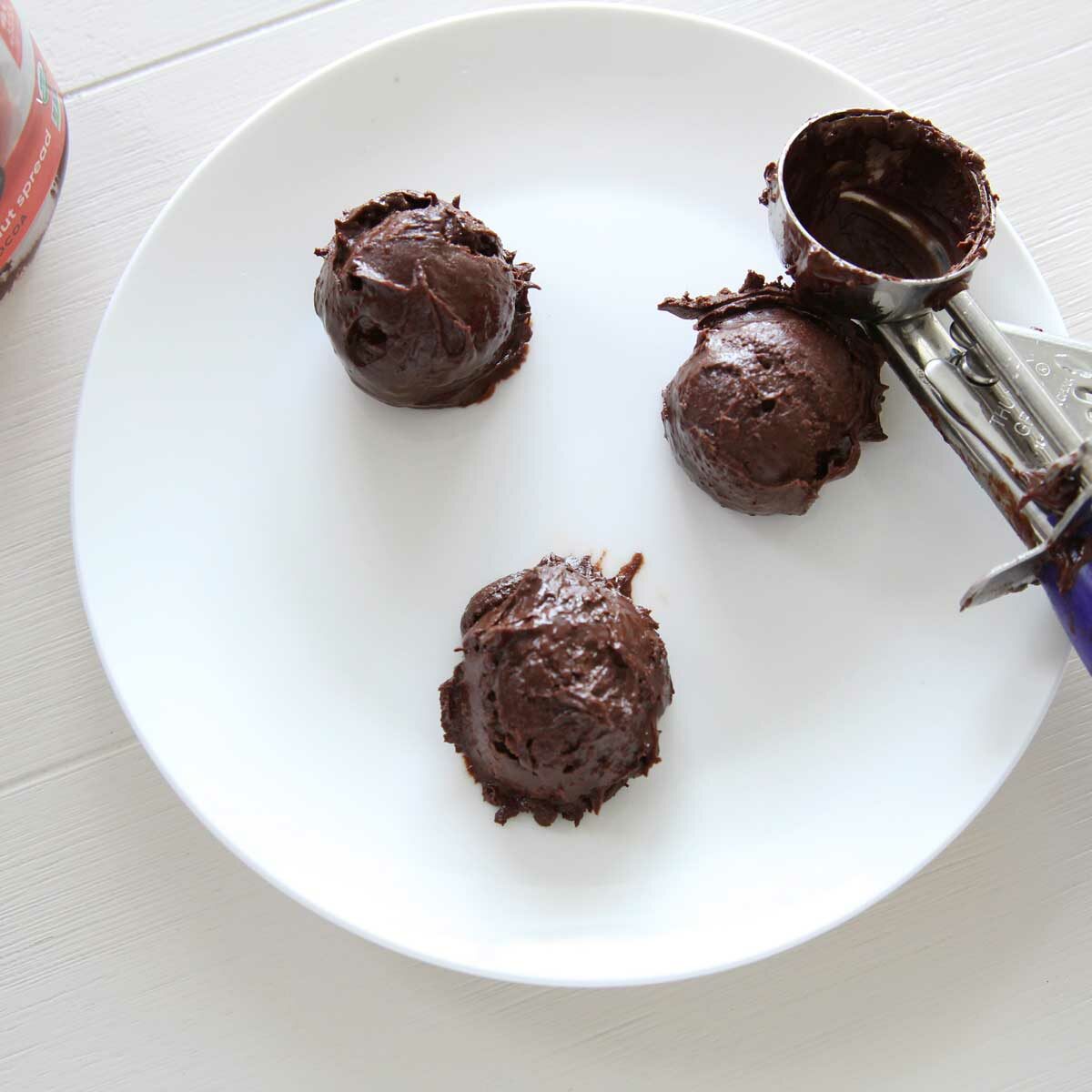 ingredient nutiva chocolate hazelnut spread filling cookie scoop