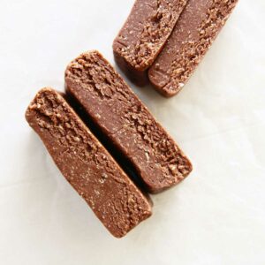 basic oat peanut butter chocolate protein bars - vegan