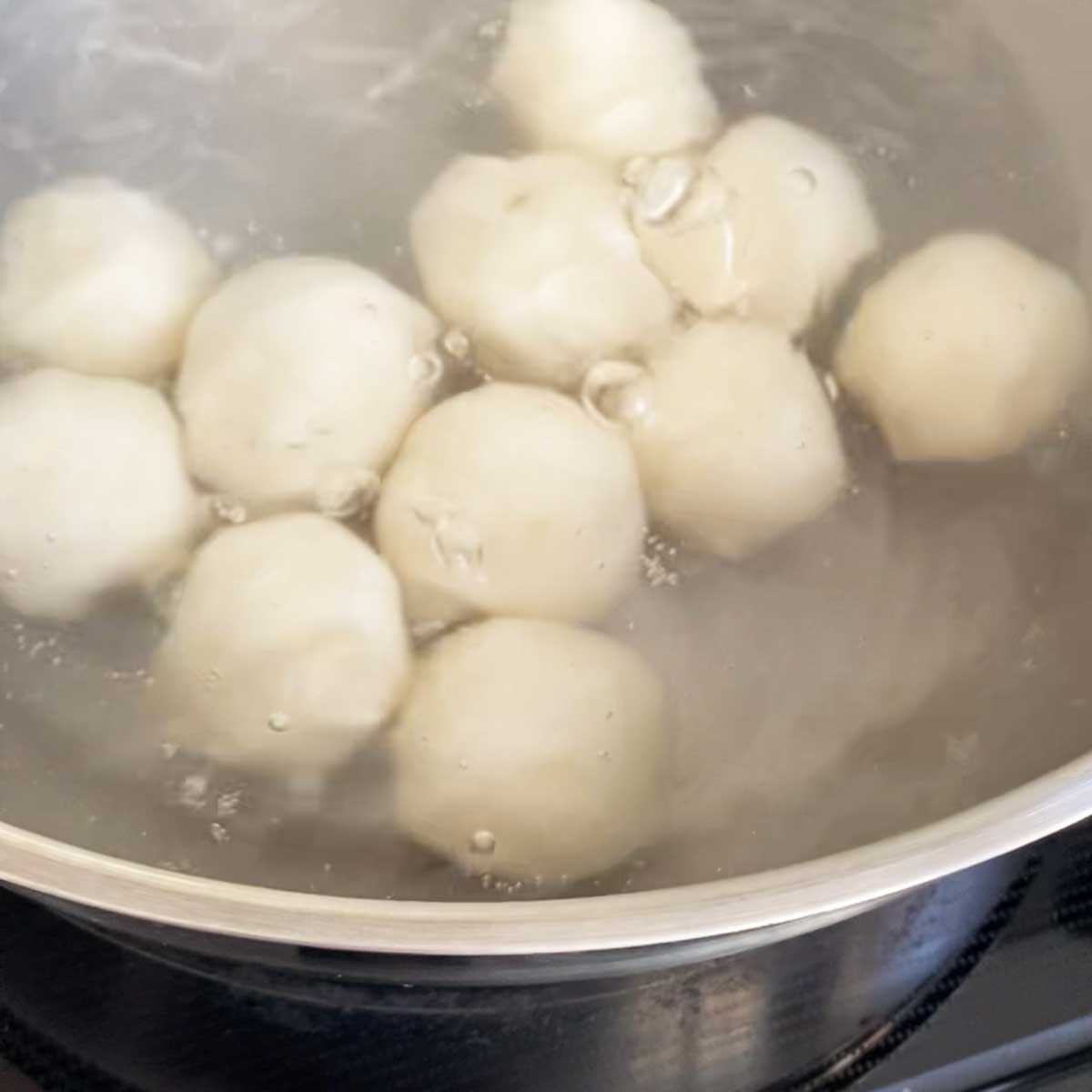 Sticky Rice Potato Dumplings Filled with Mozzarella Cheese (Gluten Free) - Sticky Rice Potato Dumplings