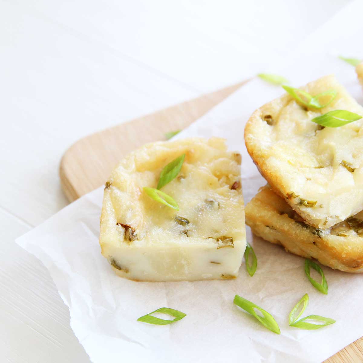 Savory Twist: Green Onion and Potato Mochi Cake (Nian Gao) - Chives Scones