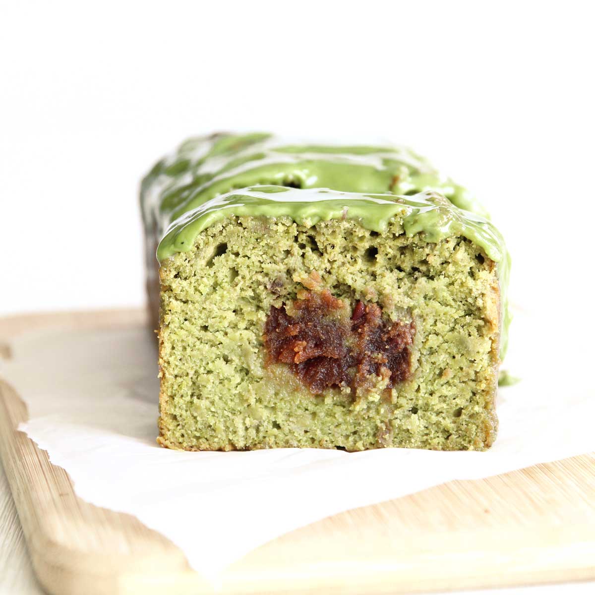 How to Make Matcha Banana Bread with Red Bean Paste Filling - Red Bean Mochi Cake