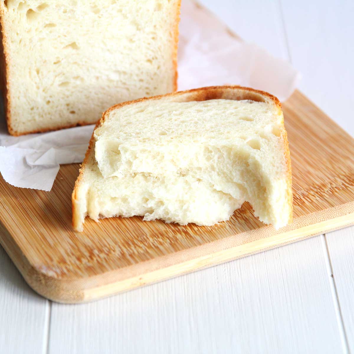 High Protein Cottage Cheese Yeast Bread (Easy Sandwich Bread Recipe) - Greek Yogurt Yeast Bread