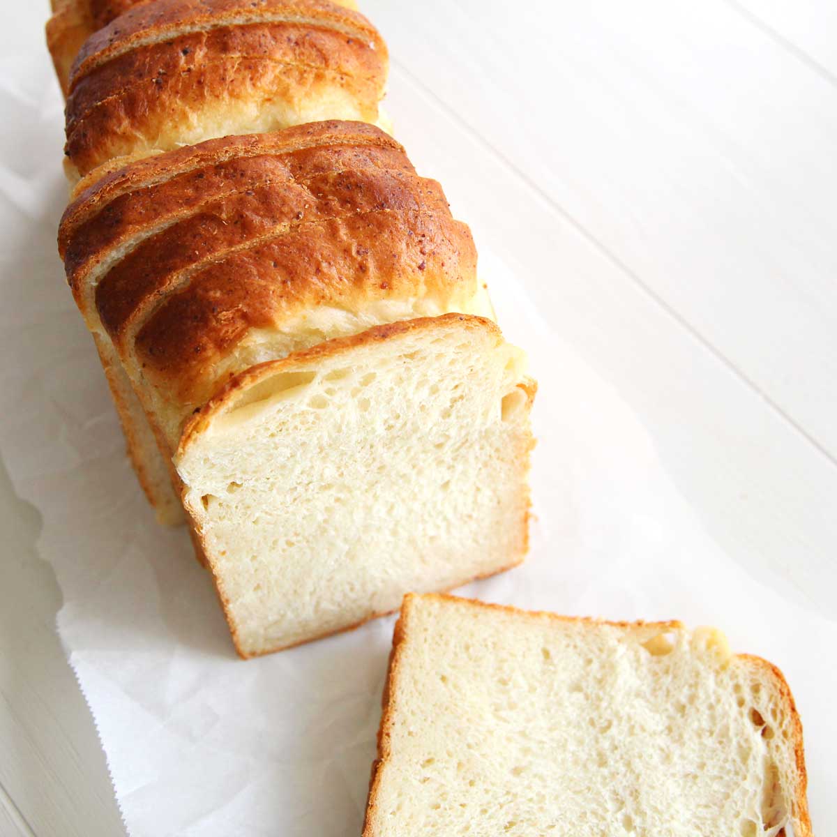 High Protein Cottage Cheese Yeast Bread (Easy Sandwich Bread Recipe) - Ricotta Cheese Yeast Bread