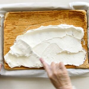Fall in Love Flourless Pumpkin Roll Cake (The Best Gluten Free Dessert Recipe!) - Sweet Potatoes in the Microwave