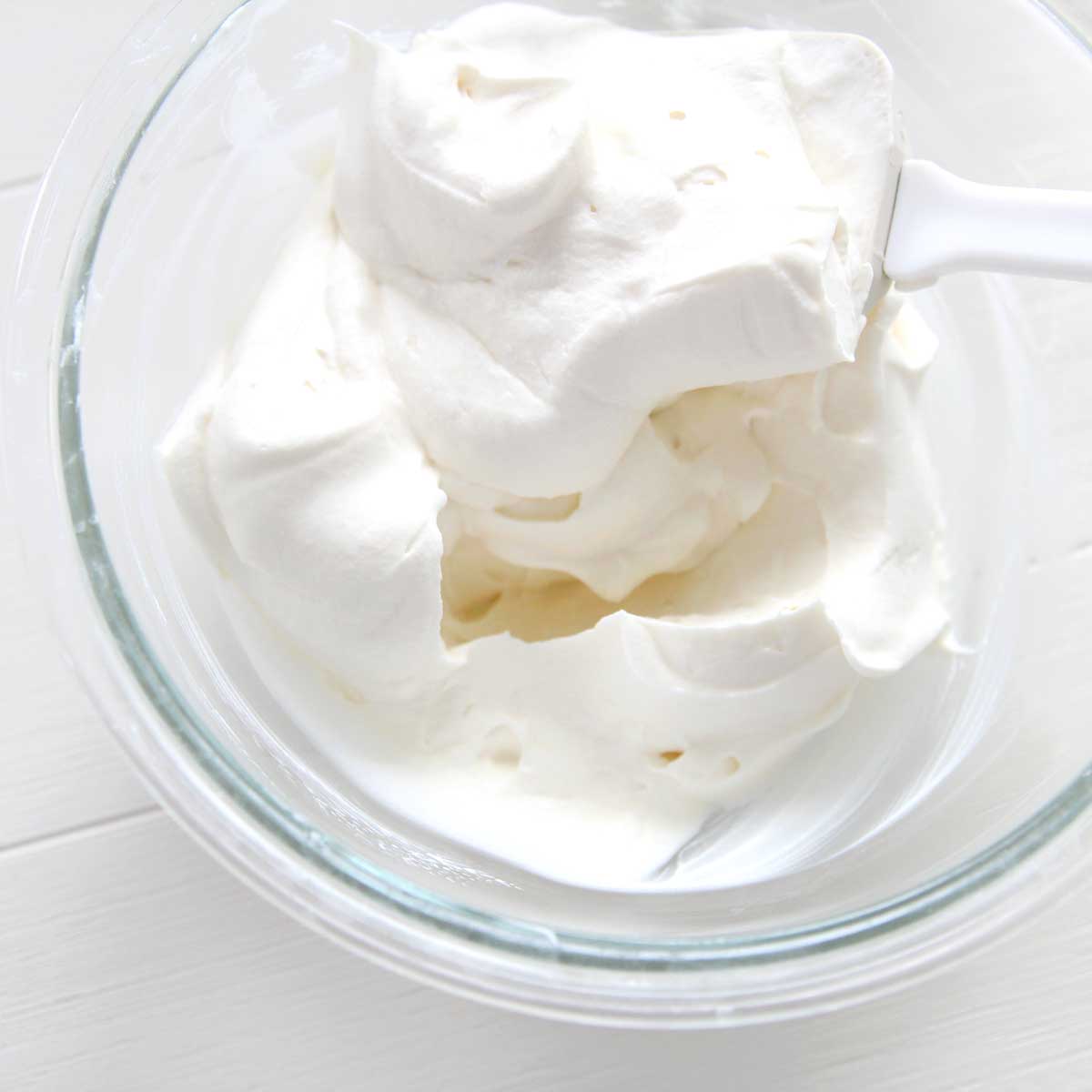 Zero-Sugar Whipped Cream Recipe using Monk Fruit Sweetener - Peppermint Whipped Cream