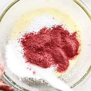 Flourless Strawberry Japanese Roll Cake Recipe Using Cornstarch - Raspberry White Chocolate Scones