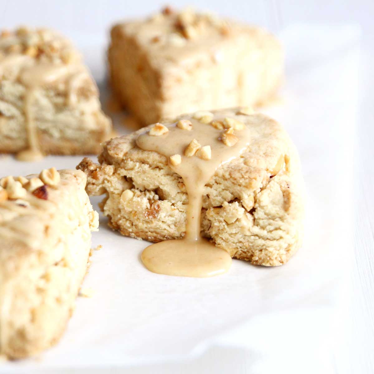 Peanut Butter Scones with a Creamy Glaze: Vegan and Irresistibly Nutty - Cauliflower Everything Bagel Scones