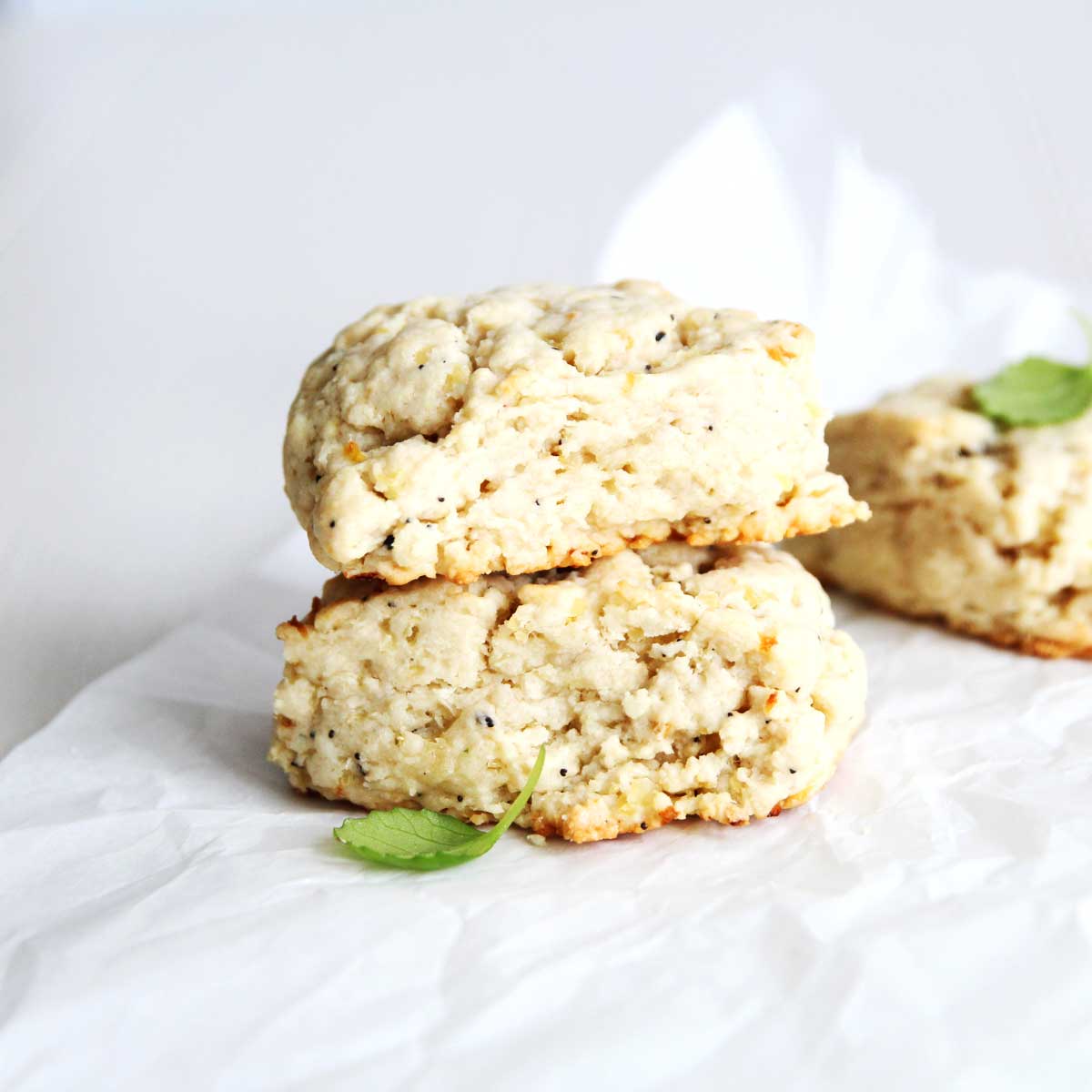 Bold and Flavorful: Cauliflower Everything Bagel Scones for a Unique, Dairy-Free Twist - white bean paste cookies