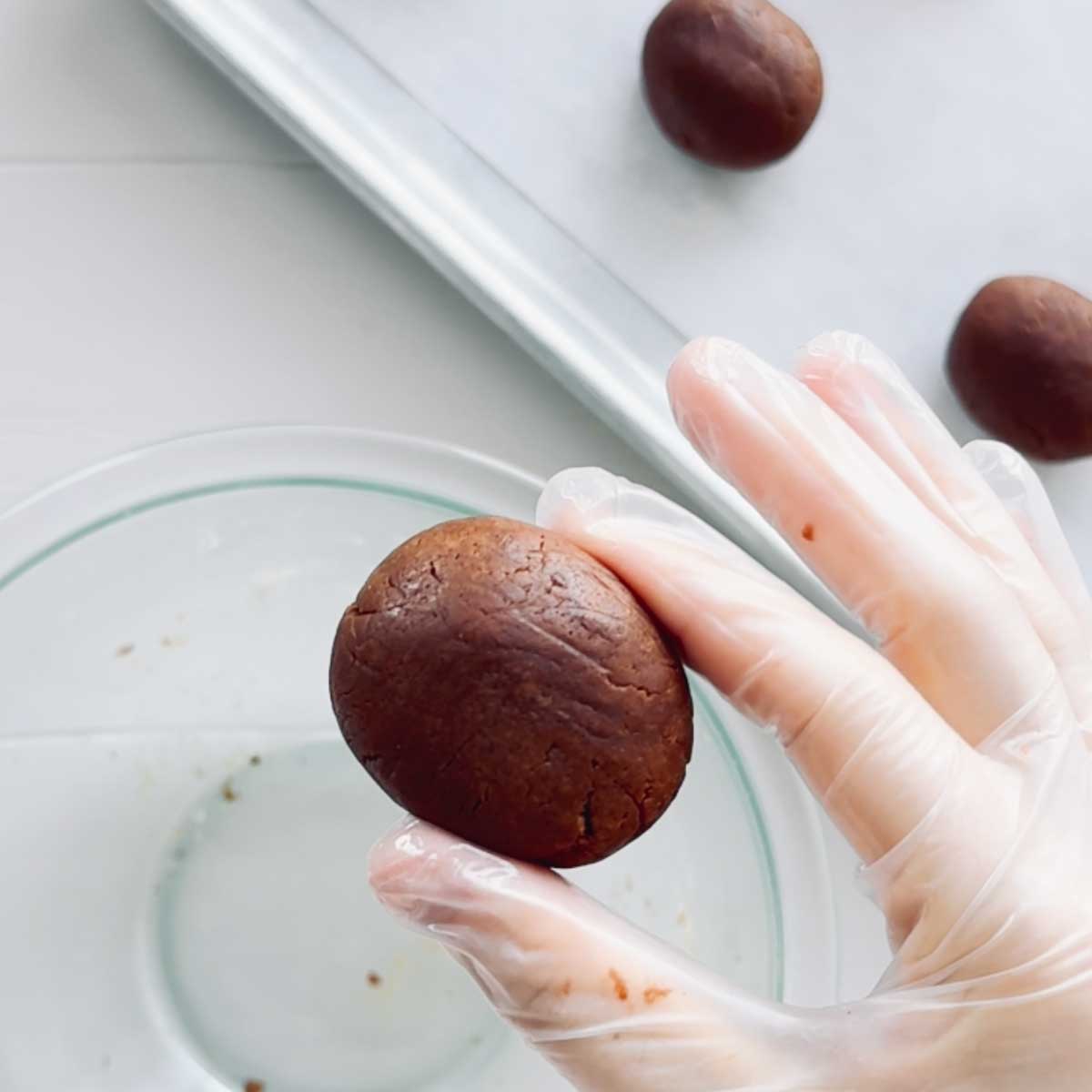 Healthier Nutella Chocolate Easter Eggs Made with PB Powder - Nutella Chocolate Easter Eggs